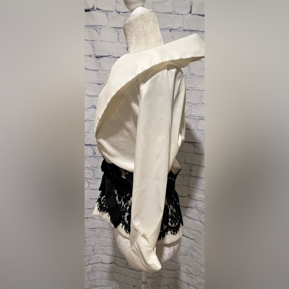 Xscape Cream/White Blouse with Lace Detail - Size: 10 - Picture 3 of 7